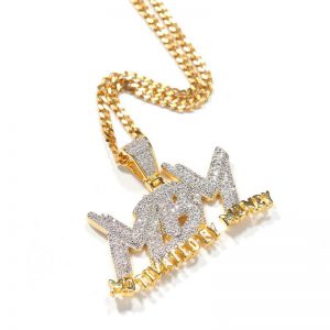 Gold chain necklace