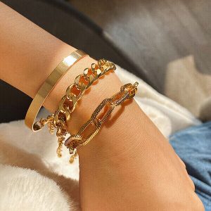 Golden chain bracelet