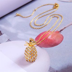 pineapple necklace