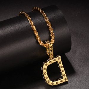 26 letter simple zircon pendant