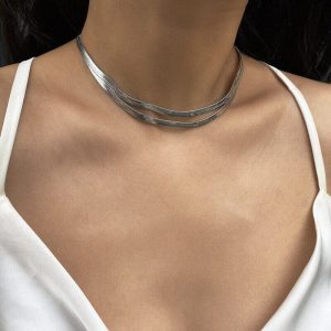 Clavicle necklace