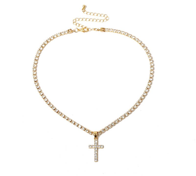 Cross Short Clavicle Necklace