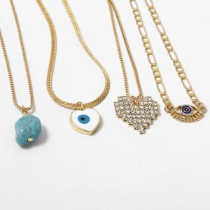 Heart-shaped embossed multi-element necklace