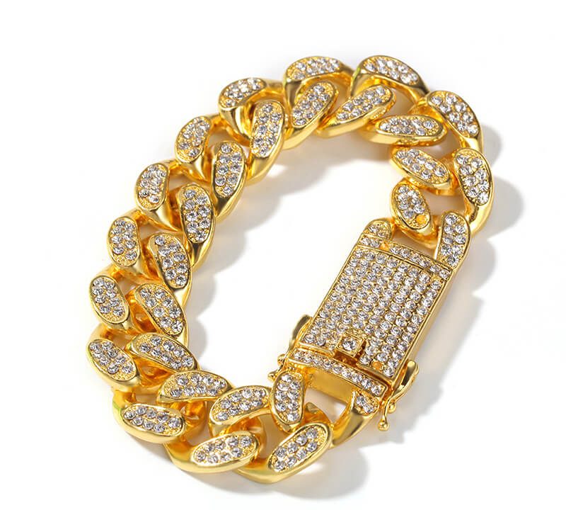 Men's large gold chain bracelet