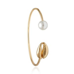 Shell Pearl Bracelet