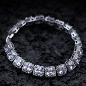 Square zircon necklace