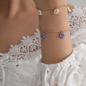 Floral bracelet