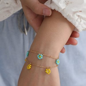 Floral bracelet