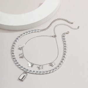 Lock pendant choker