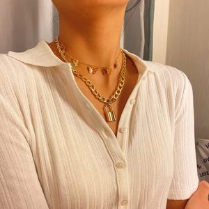 Lock pendant choker