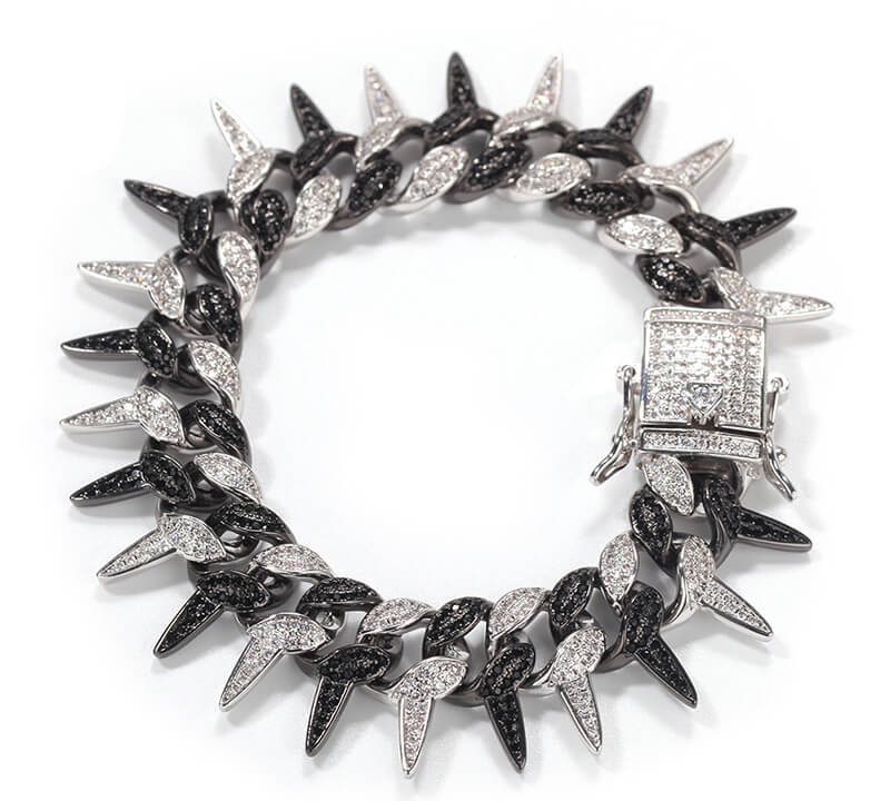 Rivet bracelet