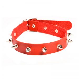 Rivet necklace collar