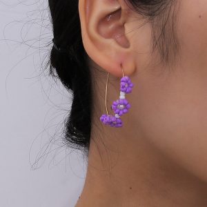 floral earrings