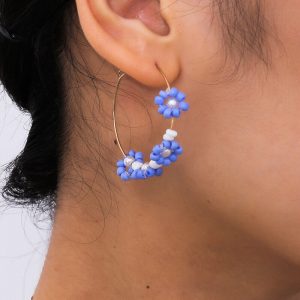 floral earrings