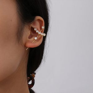 Cross ear clip