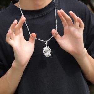 Jesus pendant